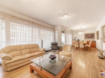 Departamento · 115m² · 4 Ambientes · 1 Cochera · Piso 4 Amb C/dep Venta Belgrano Balcon Cochera Bau