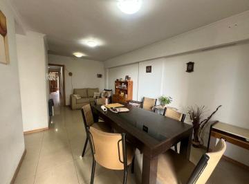 Departamento · 73m² · 4 Ambientes · Departamento en Venta 2 Dorm. Patio Arroyito
