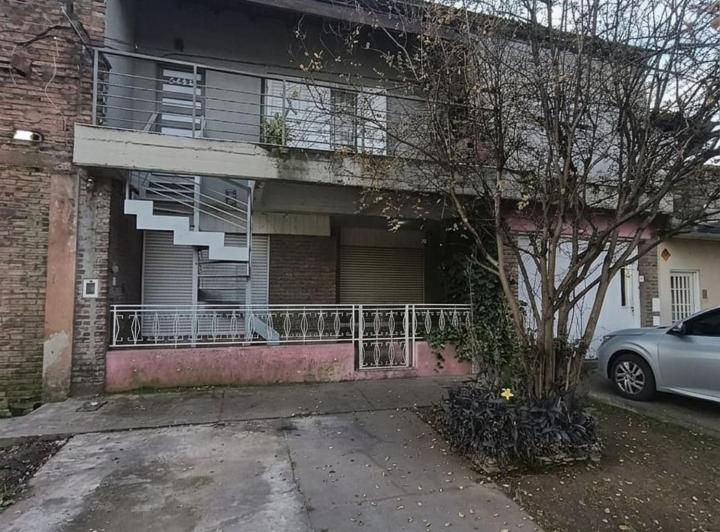 Casa · 150m² · 4 Ambientes · 1 Cochera