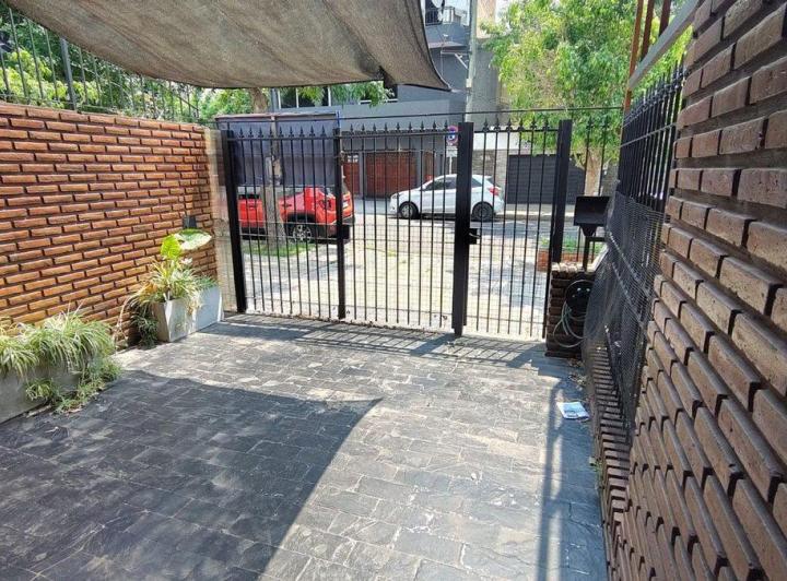 Casa · 100m² · 4 Ambientes · 1 Cochera