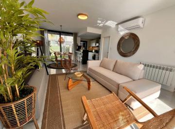 Casa · 127m² · 4 Ambientes · 1 Cochera · Vende Triplex 4 Amb Cochera Terraza Parrilla Tigre