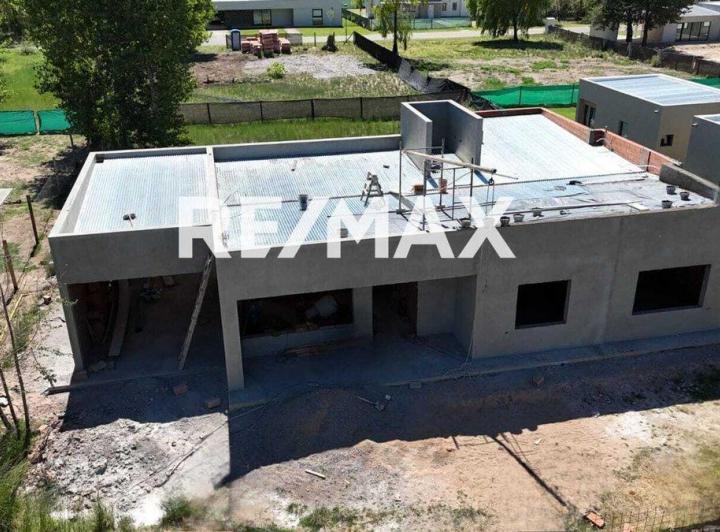 Casa · 150m² · 4 Ambientes · 1 Cochera