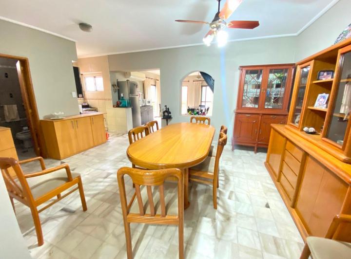 Casa · 155m² · 7 Ambientes
