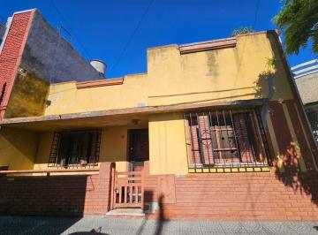 Casa · 115m² · 3 Ambientes · Casa 3 Ambientes Venta Gerly Avellaneda C Terraza