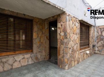 Casa · 183m² · 5 Ambientes · 1 Cochera · Casa en Venta en La Plata