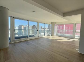 Departamento · 151m² · 3 Ambientes · 1 Cochera · Venta Duplex 3 Ambientes La Palmera Vicente Lopez.