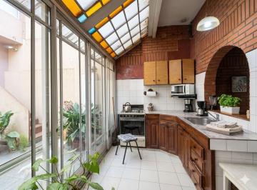 Casa · 304m² · 4 Ambientes · 1 Cochera · Venta - Casa Multifamiliar - Malvinas Argentinas
