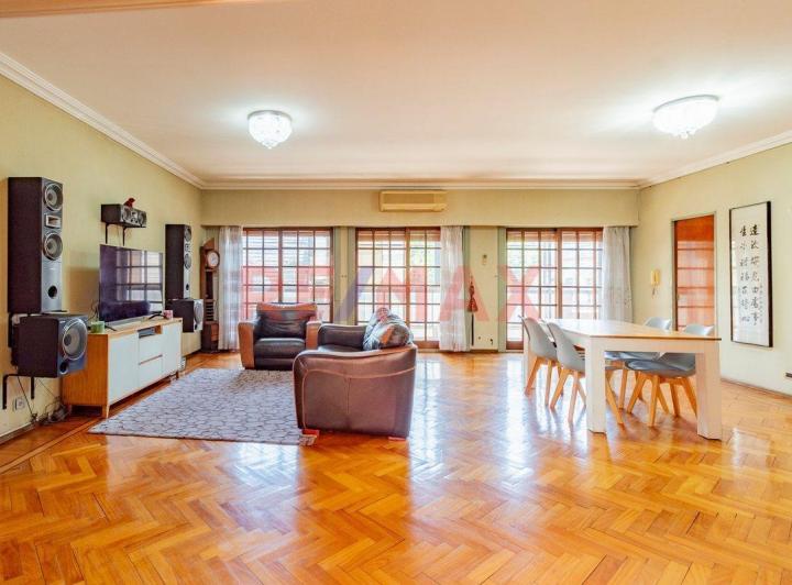 Departamento · 198m² · 7 Ambientes