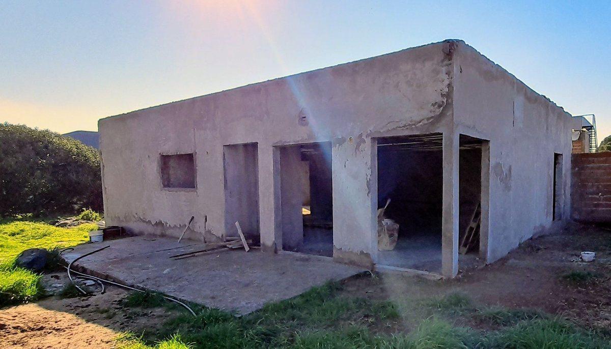 Casa de 3 ambientes en construcción en Los Acantilados