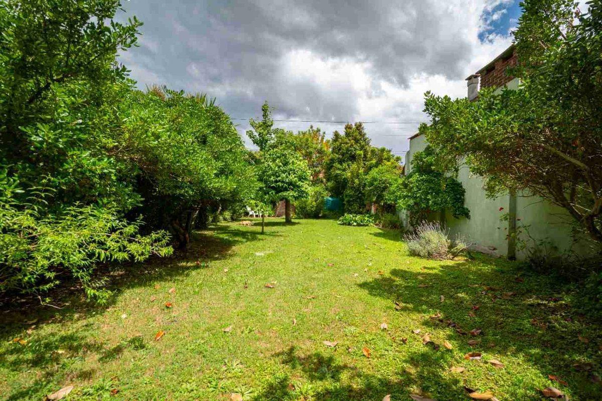 venta terreno 377 m² lopez de gomara