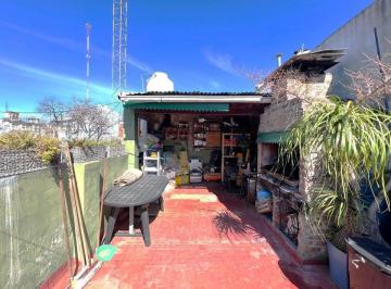 Casa · 95m² · 7 Ambientes · 1 Cochera · Casa 7 Amb. Terraza. Parrilla. Venta. Paternal