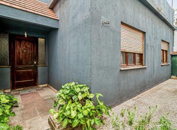 PH · 59m² · 3 Ambientes · Venta PH Tipo Casa 3 Amb Patio Remedios Escalada