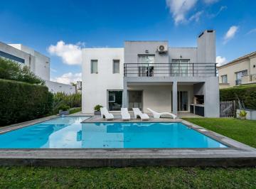 Casa · 251m² · 5 Ambientes · Casa en Venta 5 Ambientes Los Sauces Nordelta