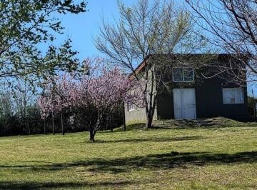 Casa · 65m² · 3 Ambientes · 1 Cochera · Venta Cabaña en Villa Yacanto a Estrenar