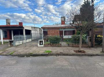 Casa · 163m² · 6 Ambientes · 2 Cocheras · Venta Casa 3 Dor a Reciclar Marquez de Sobremonte