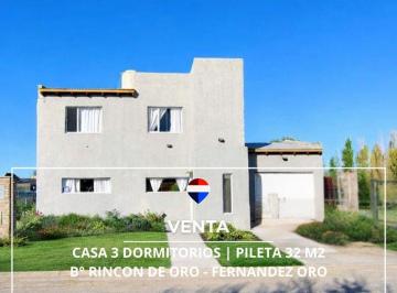 Casa · 178m² · 7 Ambientes · 1 Cochera · Venta Casa en Fernandez Oro