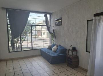 Casa · 102m² · 3 Ambientes · 1 Cochera · Venta Casa Villa Sarmiento 3 Amb Apto Credito