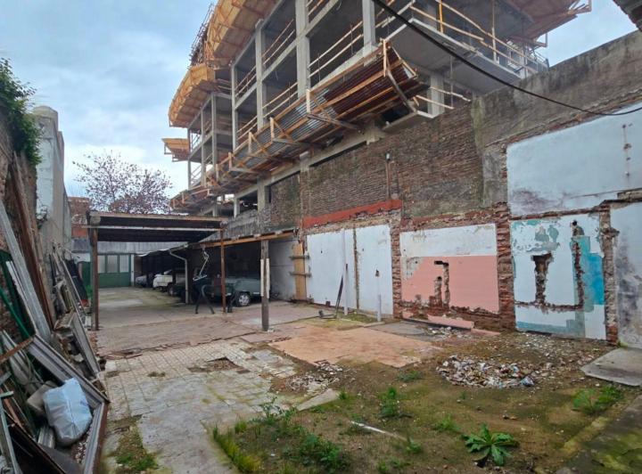 Terreno · 320m²