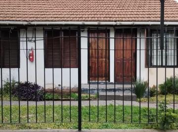PH · 32m² · 2 Ambientes · PH 2 Ambientes Patio Semicubierto Cercano a Unlam