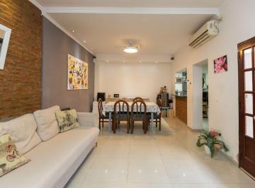 PH · 80m² · 4 Ambientes · Venta PH 4 Amb. Patio Parque Avellaneda