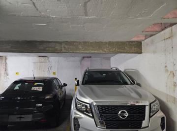 Garage · Venta de Cochera 3 Febrero 400 Barrio Martin