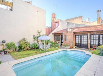 PH · 146m² · 4 Ambientes · Venta Casa Tipo PH 4 Amb Apto Credito Saenz Peña