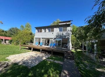 Casa · 200m² · 6 Ambientes · 2 Cocheras · Casa Alquiler C/amarra Club Jardín Náutico Escobar