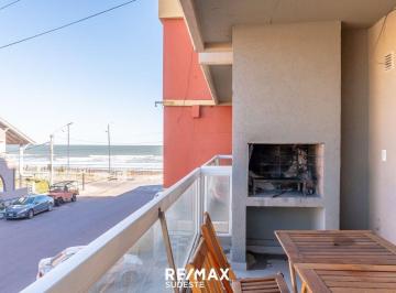 Departamento · 95m² · 3 Ambientes · 1 Cochera · Departamento Al Mar, 2 Dorm. - Monte H.