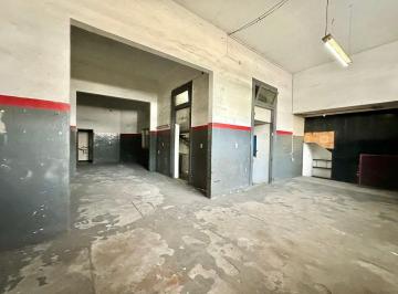 Depósito · 166m² · Venta PH Multiples Usos - Av Suarez - Barracas