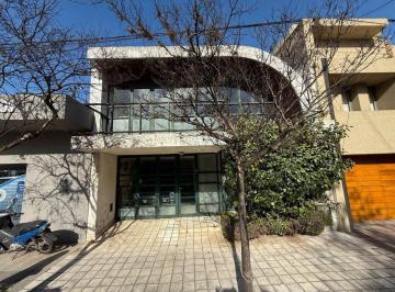 Casa · 164m² · 5 Ambientes · 1 Cochera · Casa en Venta en Pergamino