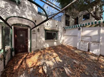 PH · 96m² · 4 Ambientes · 2 Cocheras · Venta PH C/ Terraza y Cochera Villa Devoto