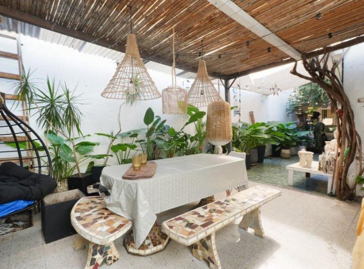 Casa · 135m² · 5 Ambientes · 1 Cochera