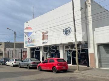 Local comercial · 658m² · 3 Locales Sobre Av Kennedy Juntos o Separados