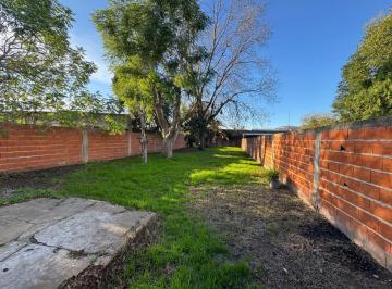 Casa · 130m² · 4 Ambientes · Venta Casa Amplio Terreno San Nicolás - Ap. Créd.