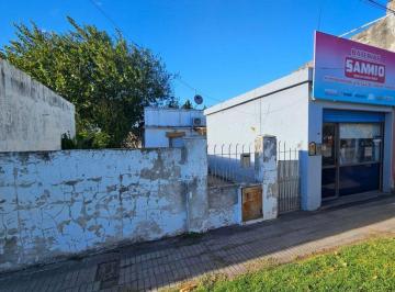 Casa · 100m² · 3 Ambientes · 1 Cochera · Venta Casa 2 Dorm. y Local Ramallo Pueblo