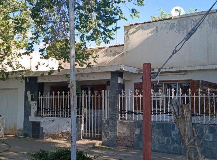 Casa · 168m² · 4 Ambientes · 1 Cochera