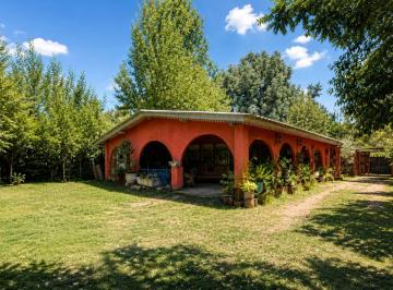 Quinta vacacional · 170m² · 3 Dormitorios · 5 Cocheras · Venta Casa Quinta 4 Ambientes Cañuelas Mas Cabaña