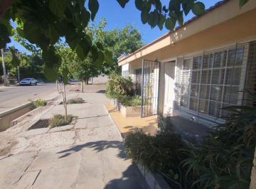 Casa · 135m² · 5 Ambientes · 1 Cochera · Venta Casa en San Martín Ciudad