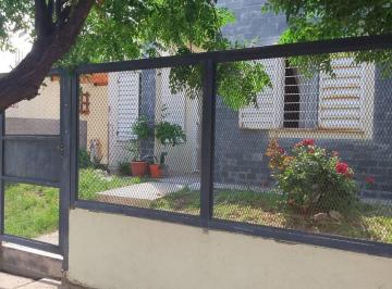 Casa · 65m² · 3 Ambientes · 2 Cocheras · Vende Casa Bº500 Viv Zona Sur - San Luis