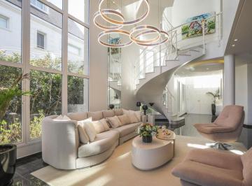 Casa · 360m² · 5 Ambientes · 2 Cocheras · Venta Casa 5 Ambientes Nuevo Quilmes