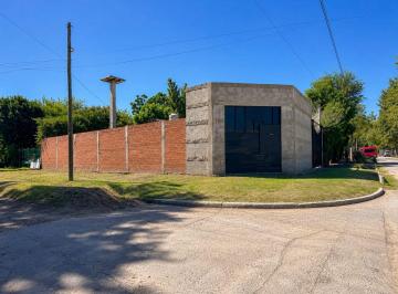 Casa · 40m² · 2 Ambientes · Oportunidad Propiedad a Reciclar a 700 m Autopista