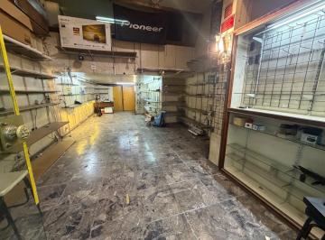 Local comercial · 120m² · Local Estratégico en Tribunales - Alquiler
