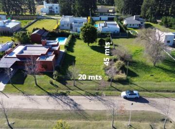 Terreno · 900m² · Se Vende Terreno en Barrio Aire y Sol