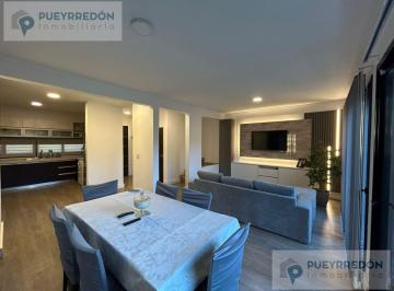 Casa · 160m² · 5 Ambientes · 2 Cocheras · Casa en Venta en Solares de Manantiales