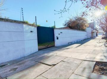 Casa de 6 ambientes, San Rafael · Hermosa Propiedad en Calle Mitre