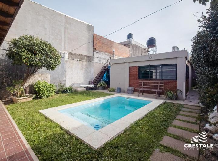 Casa · 117m² · 4 Ambientes · 1 Cochera