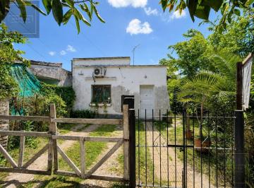 Terreno · 240m² · 3 Ambientes · 1 Cochera · Venta Casa Lote en Esquina Ideal Inversor Apto Crédito en Ing Maschwitz Centro Escobar