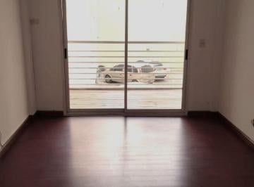 Departamento de 3 ambientes, Caballito · Departamento de 87 m² con 2 Dorm. en Alquiler en Parque Rivadavia
