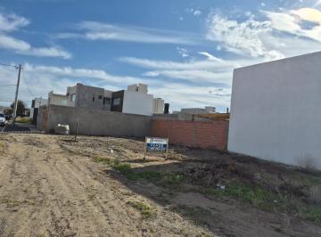 Terreno · 292m² · Barrio Pioneros del Sur