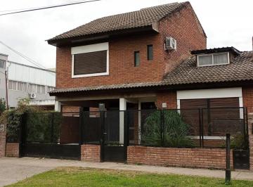 Casa · 150m² · 5 Ambientes · 1 Cochera · Vta Casa 5 Amb I. Maschwitz - Altillo - Cochera - Jardin